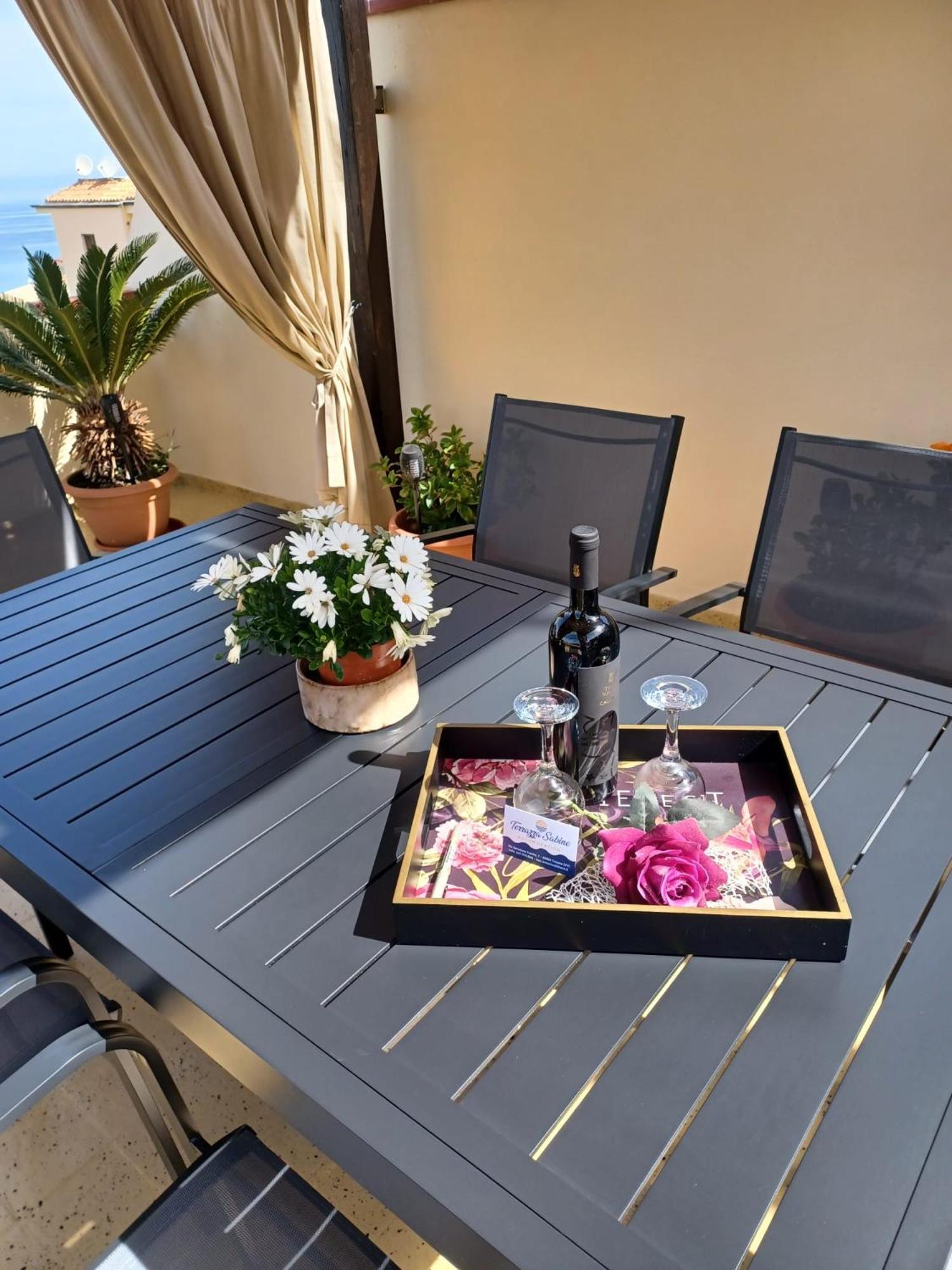 Terrazza Sabine Accomodation Tropea Exterior foto