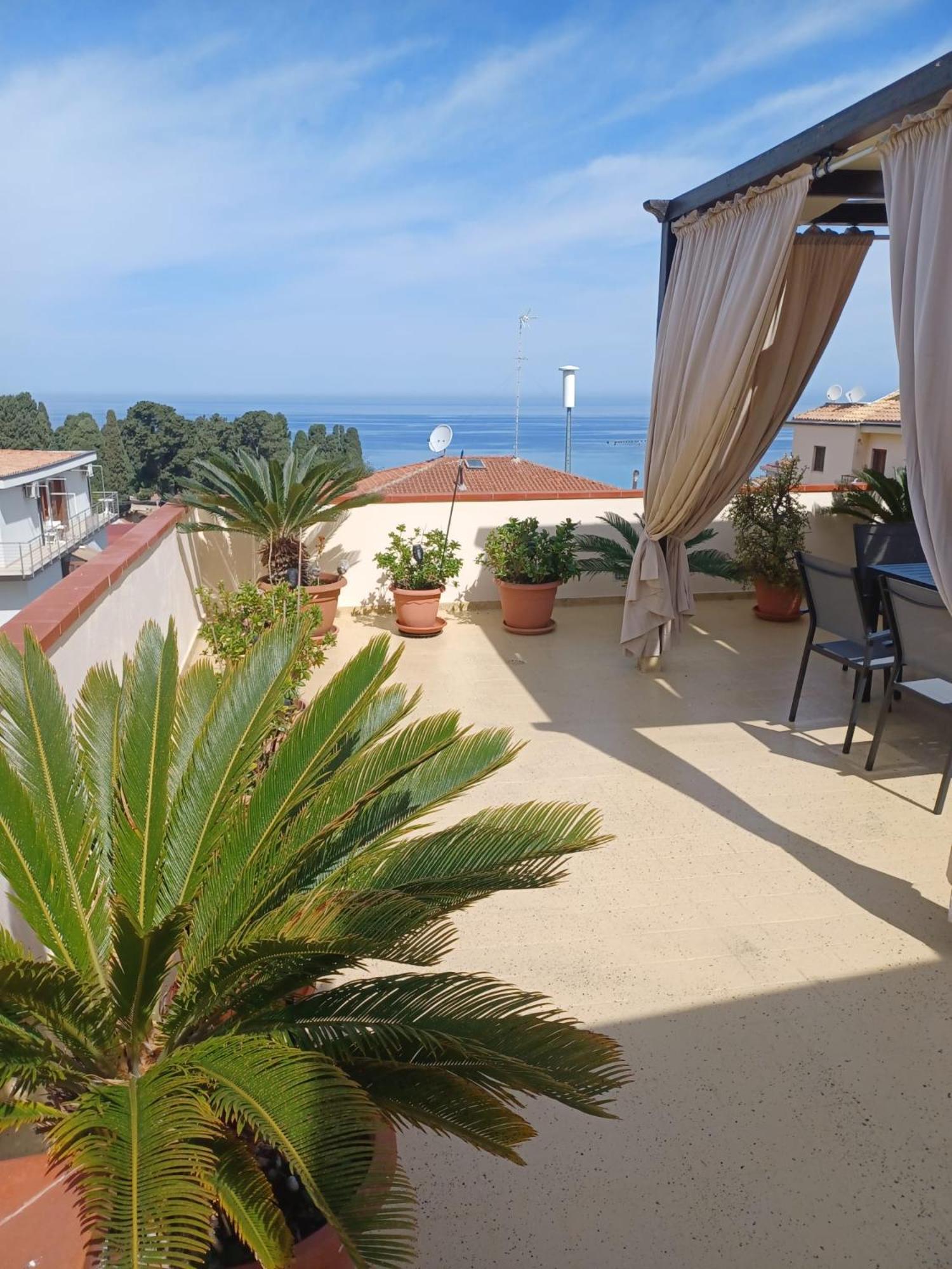 Terrazza Sabine Accomodation Tropea Exterior foto